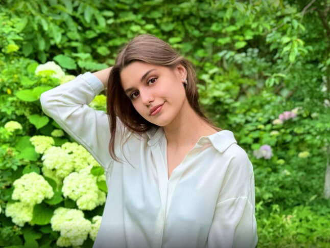 ArianaAllens Chatroom