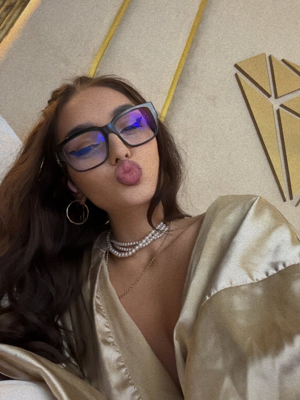 ArielInk Chatroom