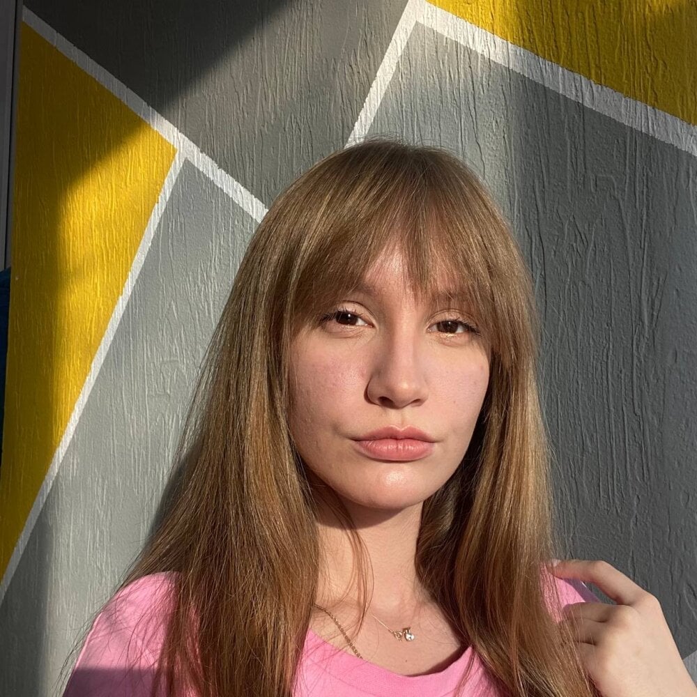 ArielNasvish1 Chatroom