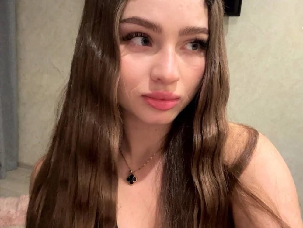 Arielass Chatroom