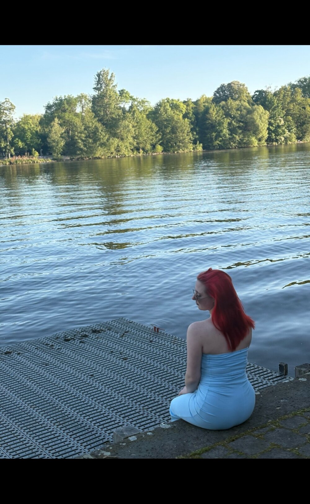 ArielleJungfrau Chatroom