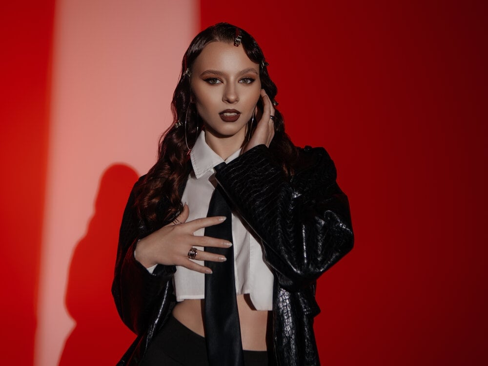 ArinaKubrick Chatroom