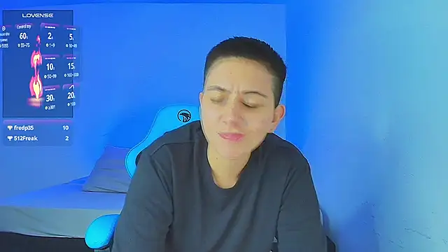 Aronmiller_ofi Webcam Profile Picture Aronmiller_ofi Chatroom