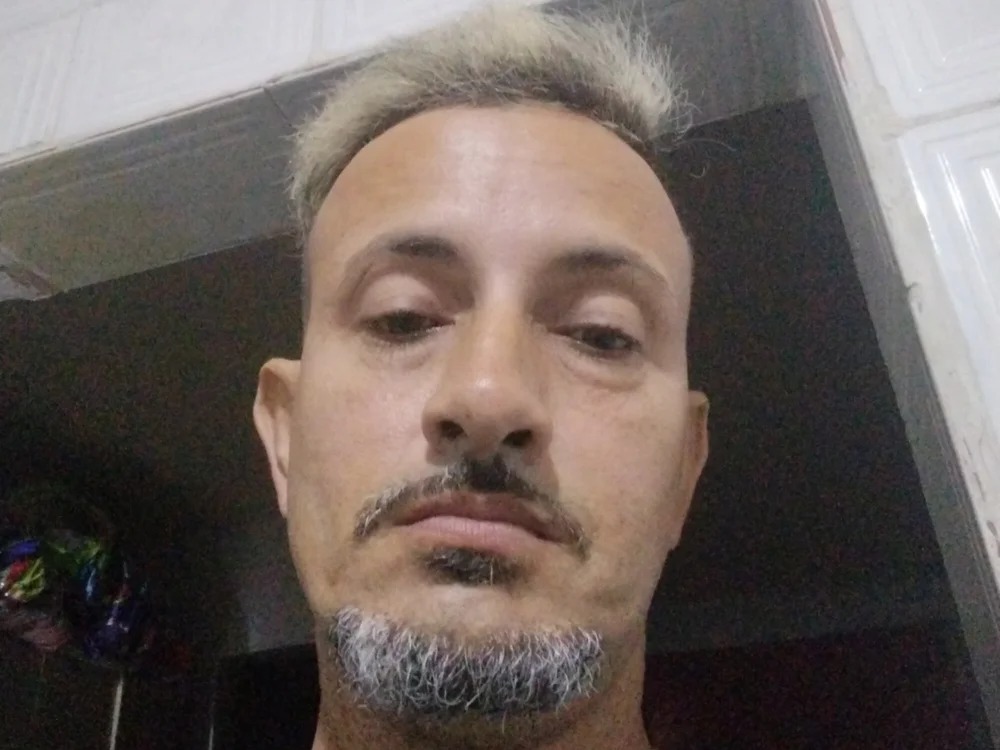 Arteiroelo Chatroom