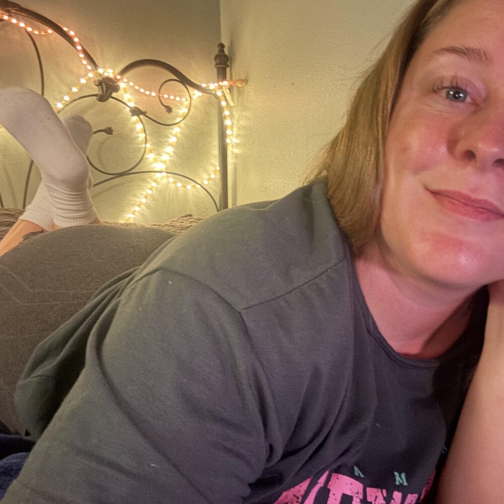 Artgirlie31 Chatroom