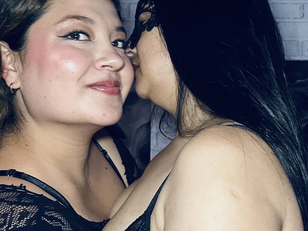 Arya_Moon69 Chatroom