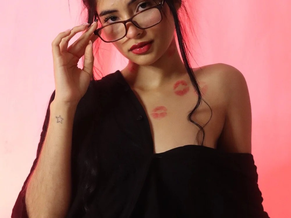 AshlyBloom1 Chatroom