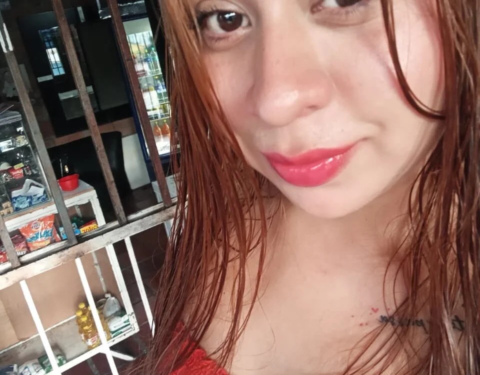 Ashly_005 Chatroom