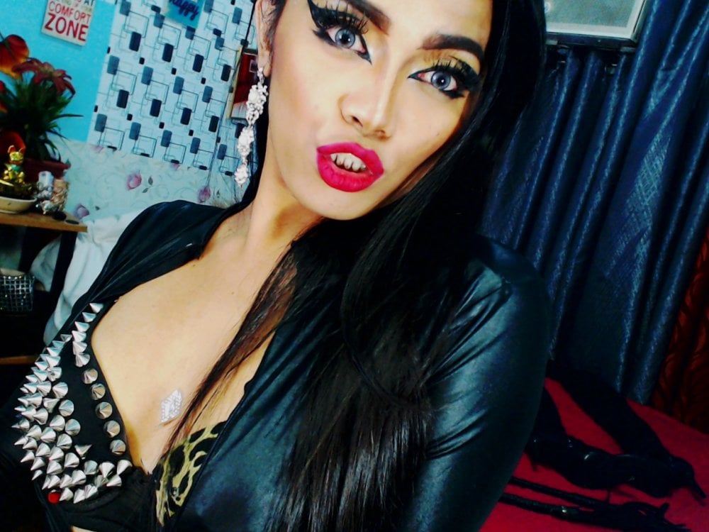 AsianQueenAlexaXx Chatroom