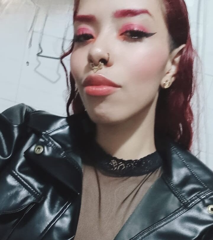 AteneaGreyy Chatroom