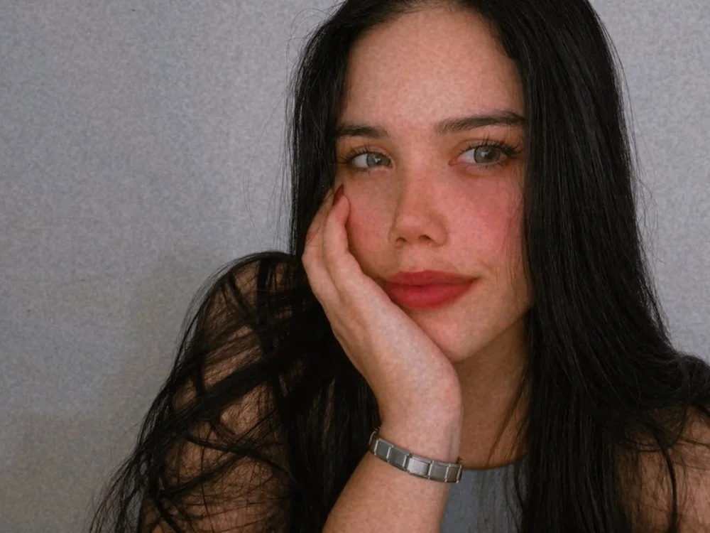 Atenea_Bloom Chatroom