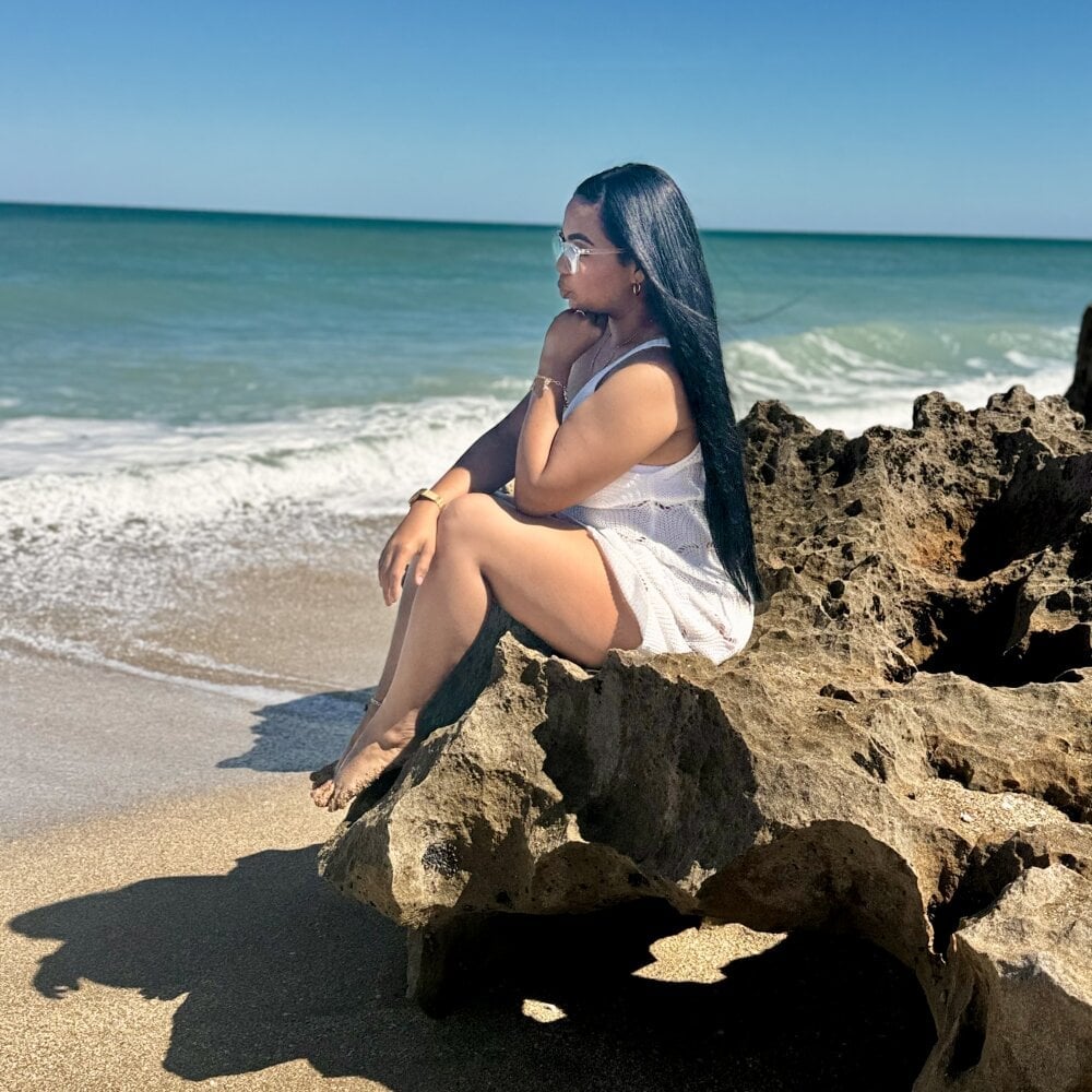 Ateneahotsex Chatroom