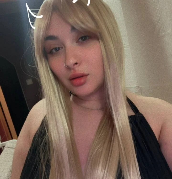 AureTease Chatroom