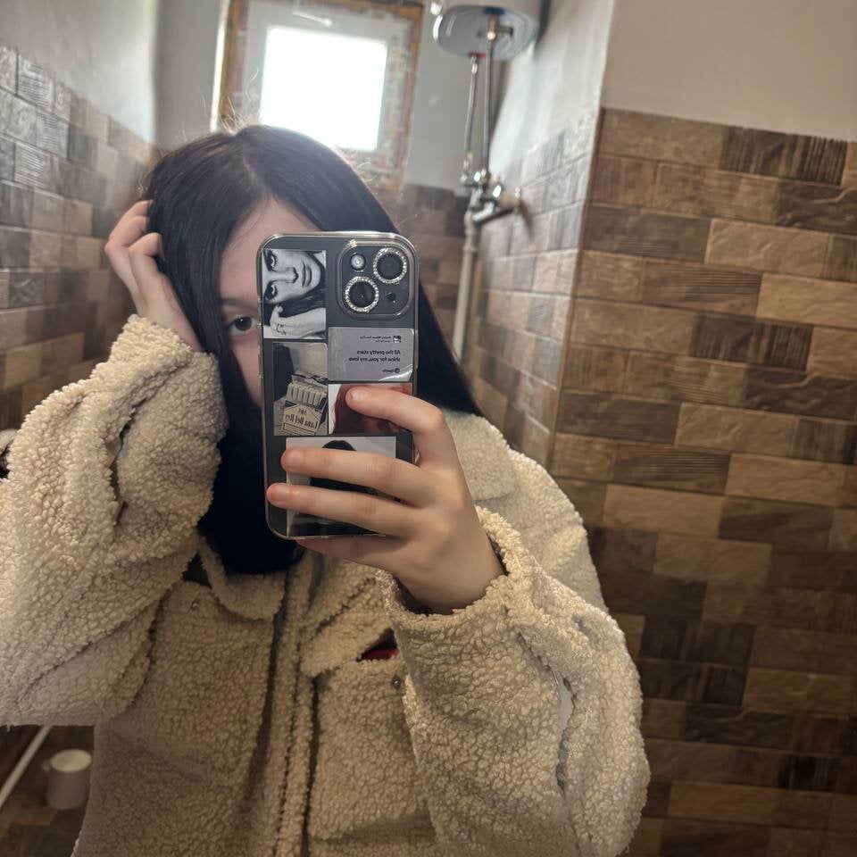 AurorAurora Chatroom