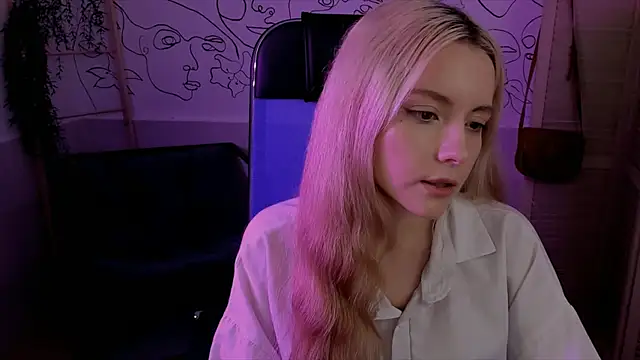 AuroraWrenfield Chatroom