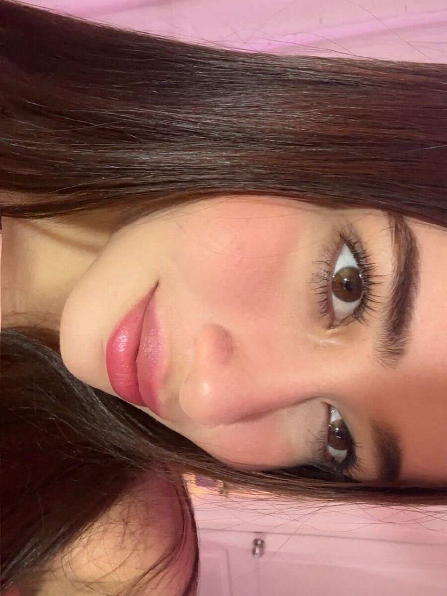 Aurora_Dolce Chatroom