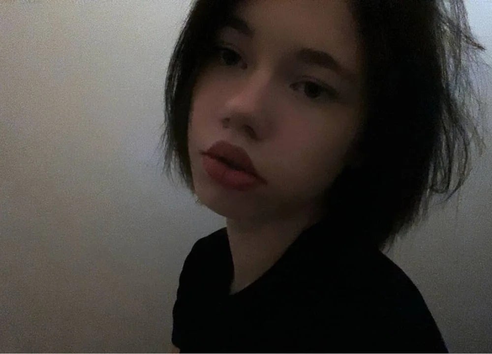 Ava_Lowson Chatroom