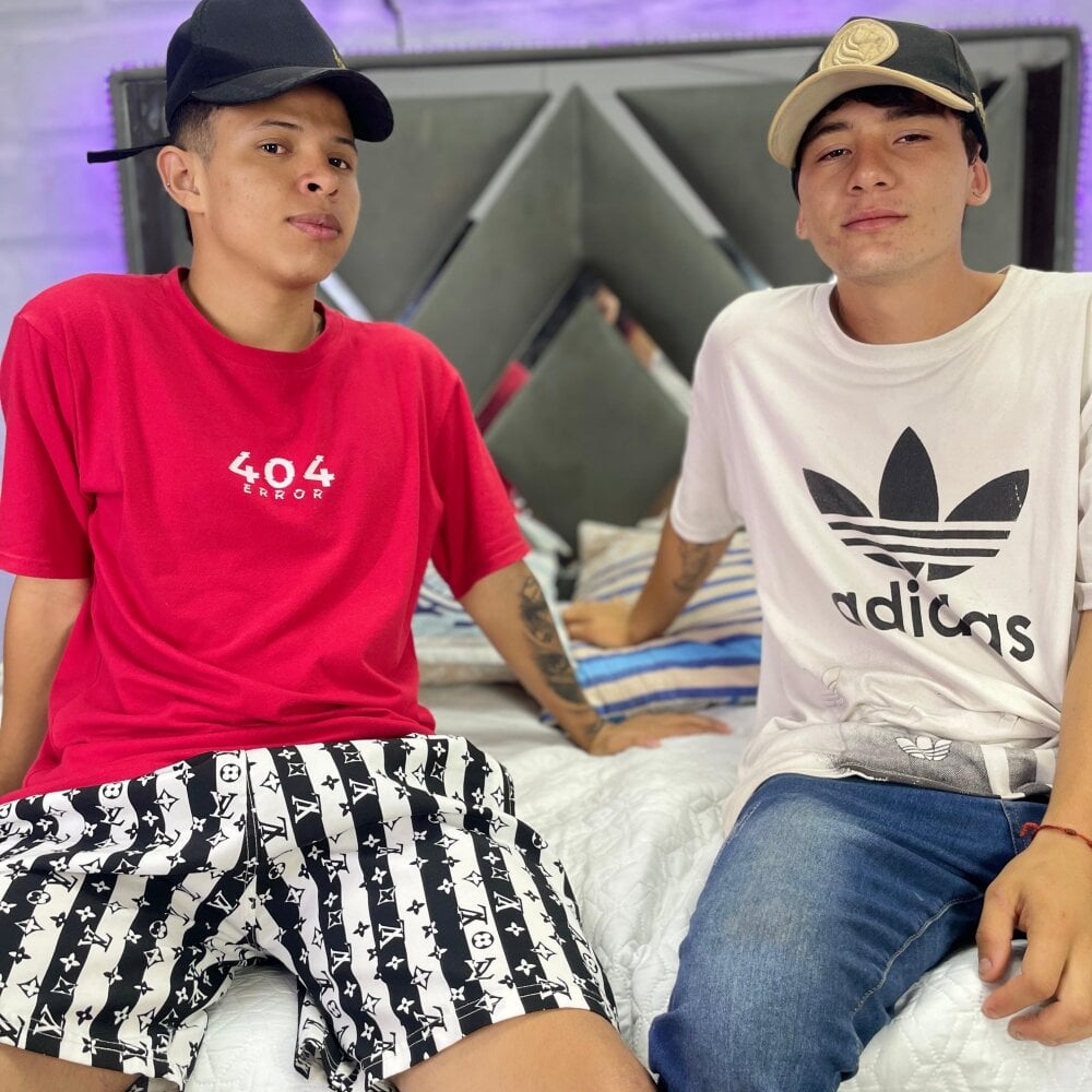 Averange_boys_X Chatroom