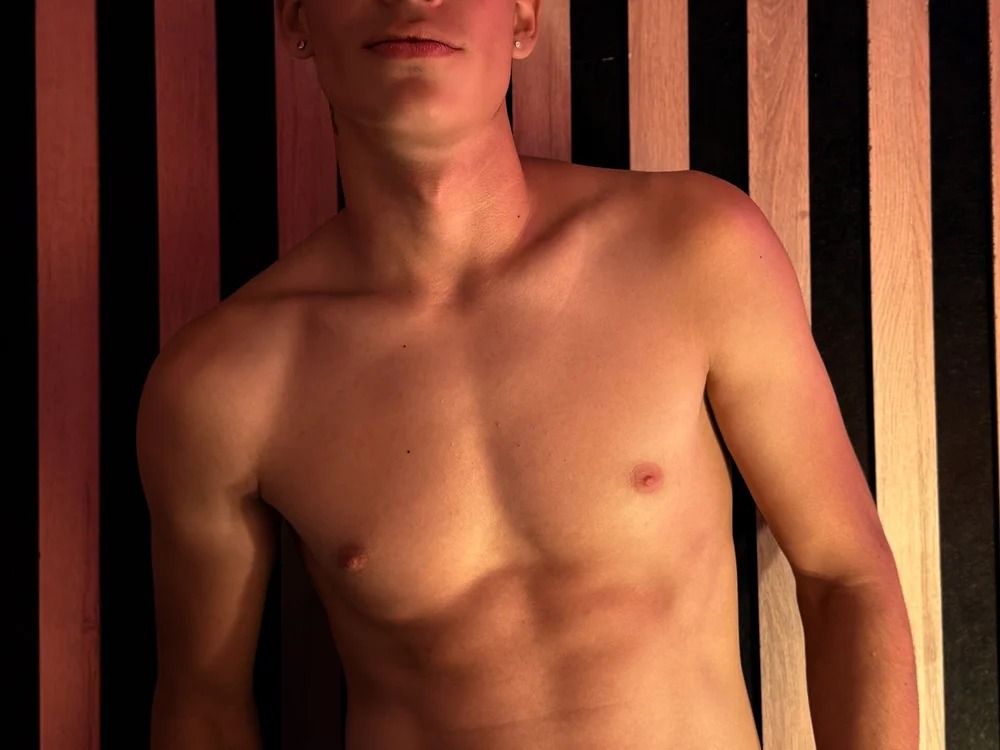 AxelSavage11 Chatroom