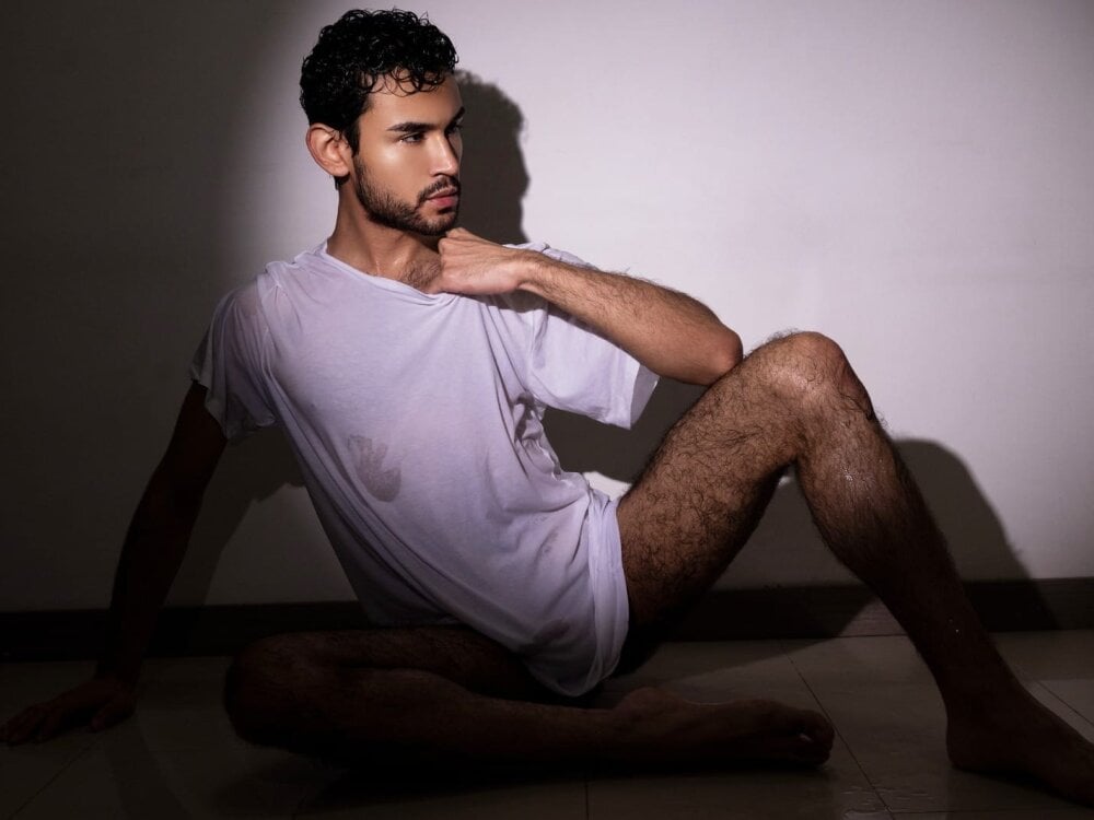 Axel_Moon_S Chatroom