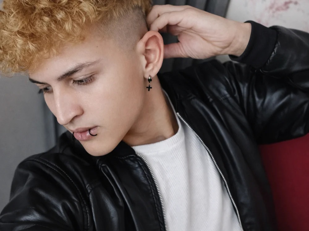 Axel_Romanov Chatroom