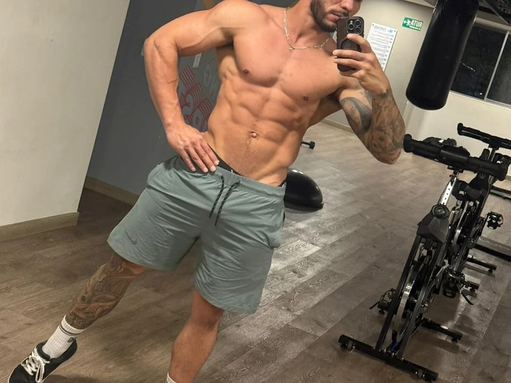 Axel_power_ Chatroom