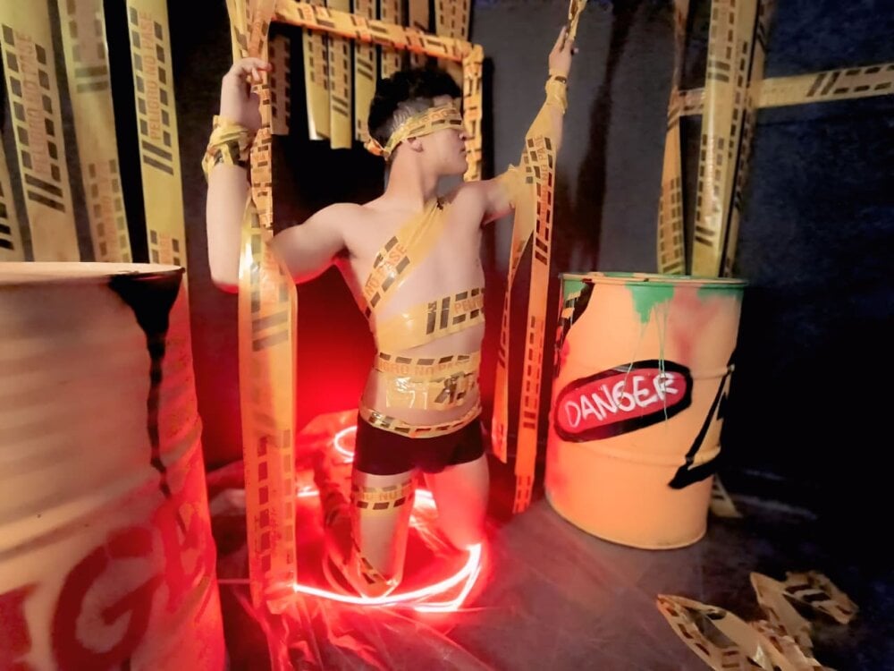 Axel_savage Webcam Profile Picture Axel_savage Chatroom
