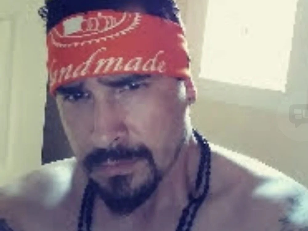 BEARd0wn Chatroom