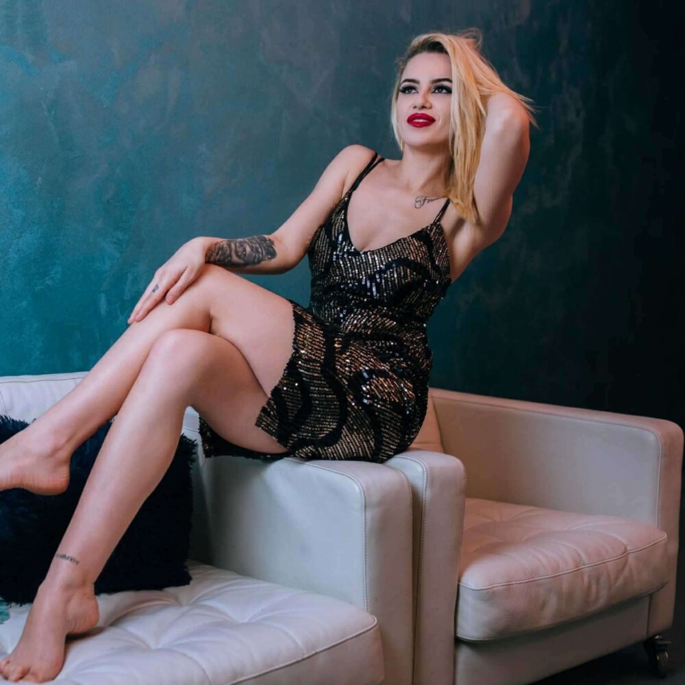 BEST_SQUIRT_XX Chatroom