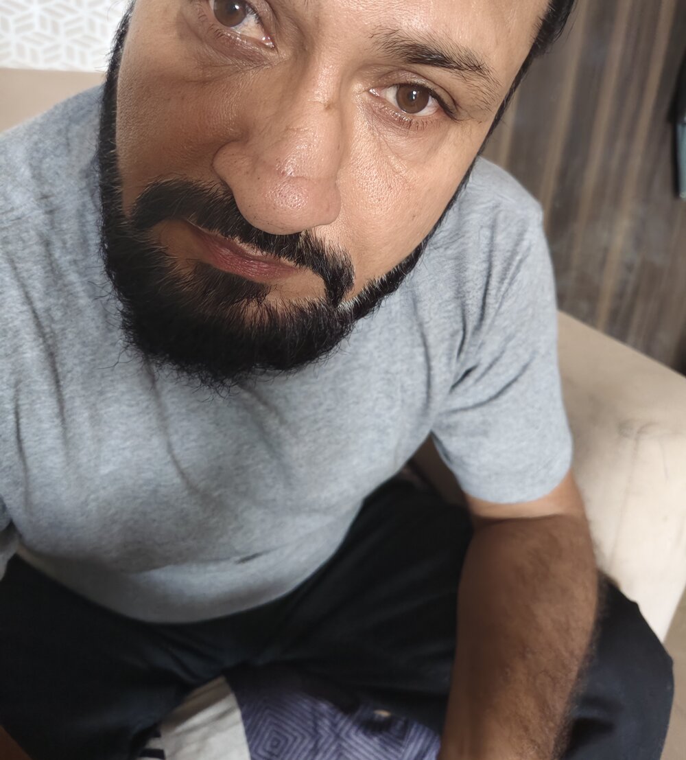 BIG_BUBS_AUNTY Chatroom