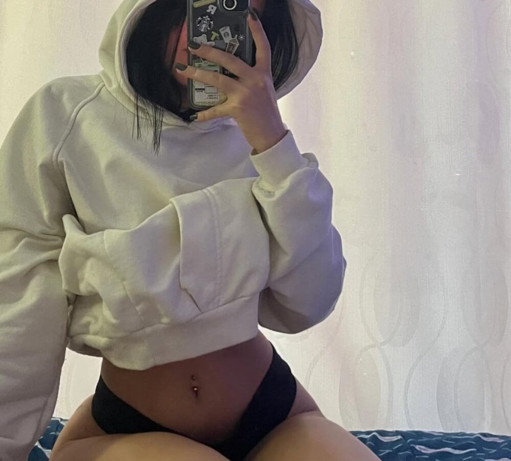 BIJOU_SECRET Chatroom