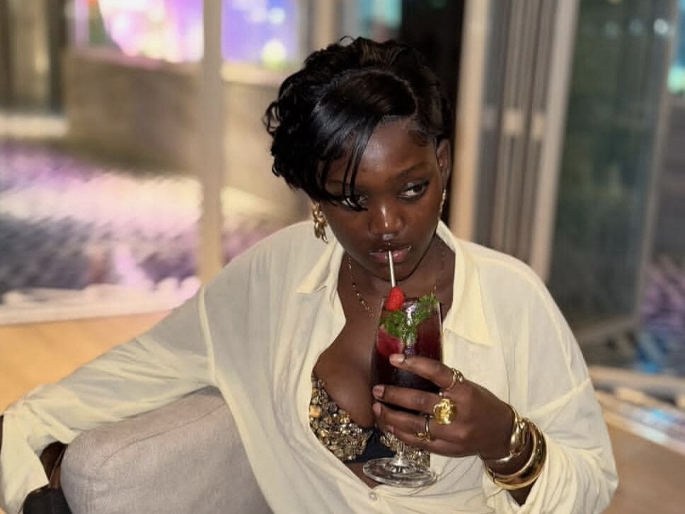 BOOBS-ARTIST Chatroom