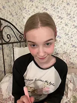 Baby_Tiny_Meow Chatroom