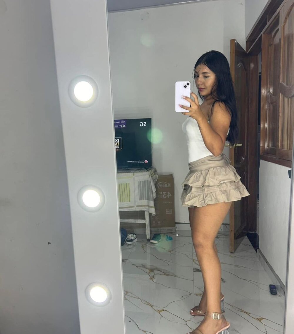 Babyabril18_ Chatroom