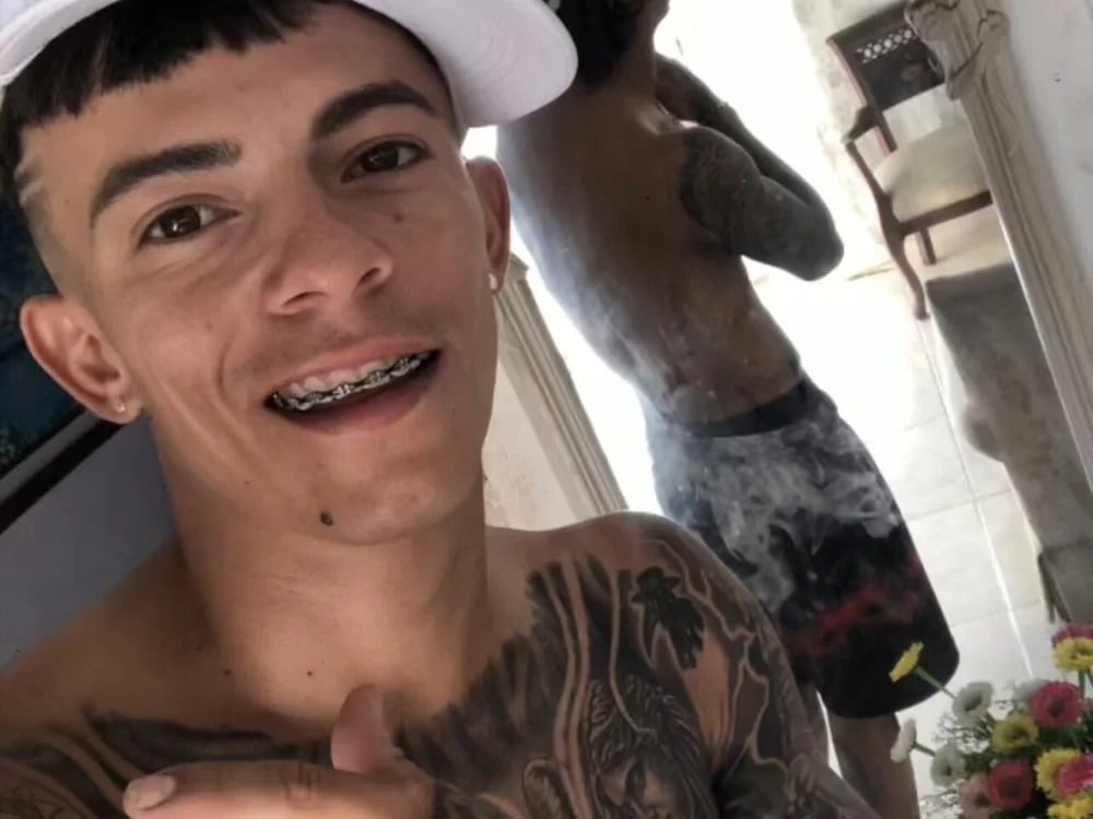 Badboy-Hot Chatroom