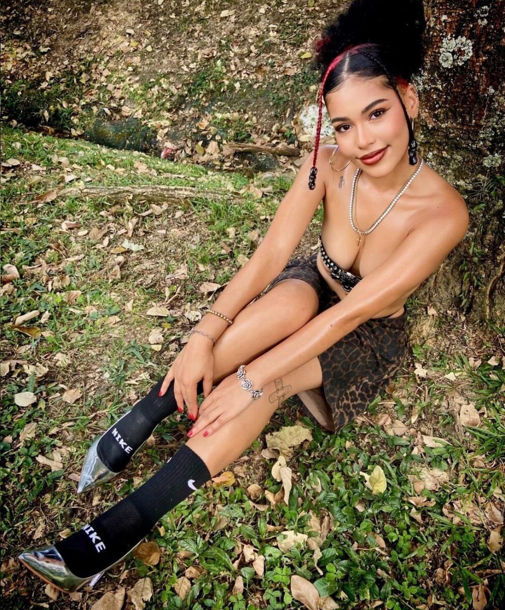 Baddie_Clhoe Chatroom