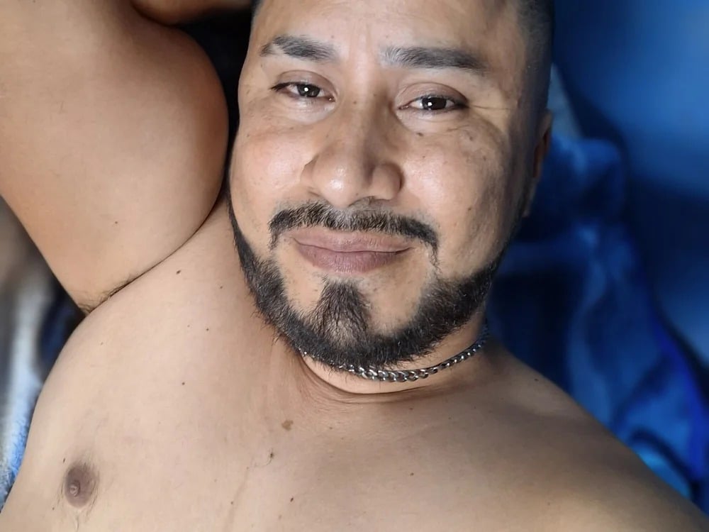 BarbaNegra82 Chatroom