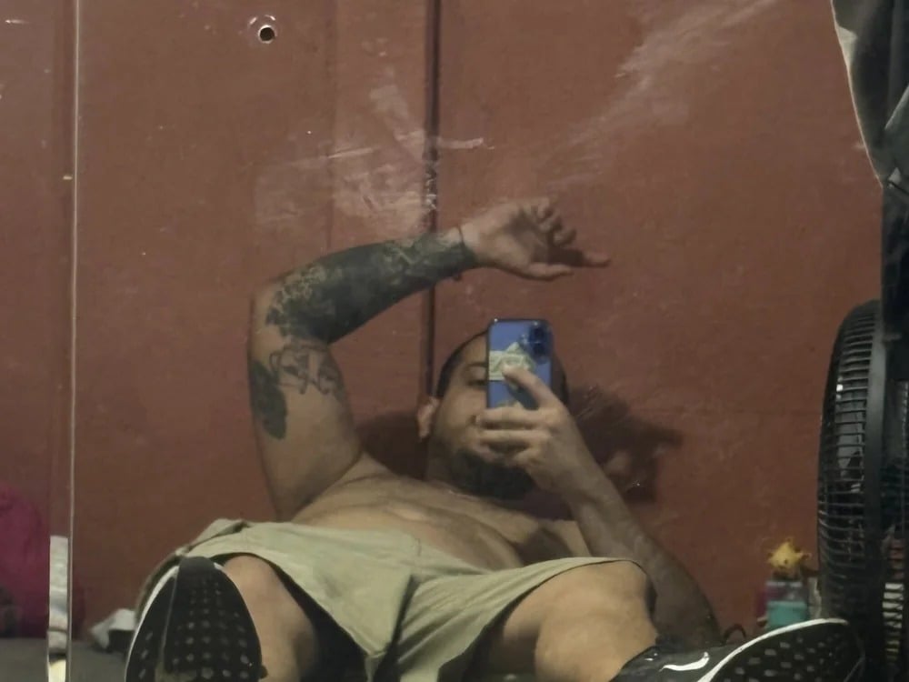 Barrotm Chatroom