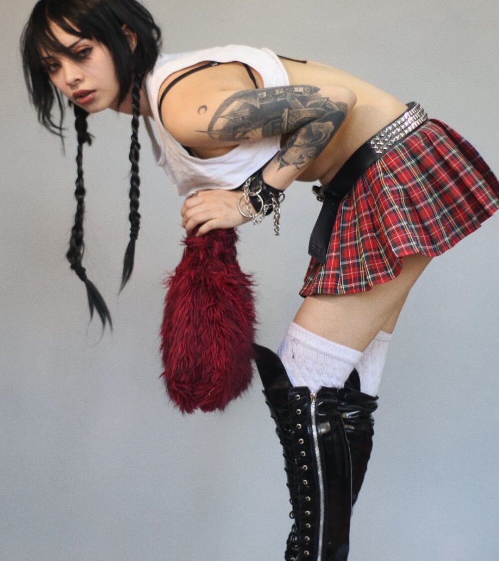 Bayonetta_doll Chatroom