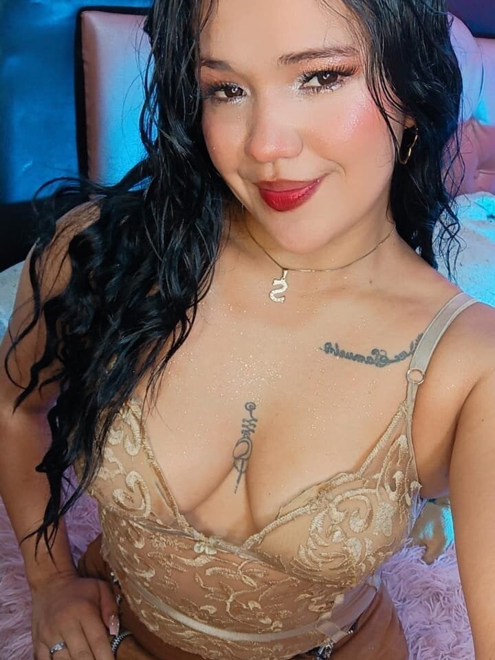 Beautifull_cherry Chatroom