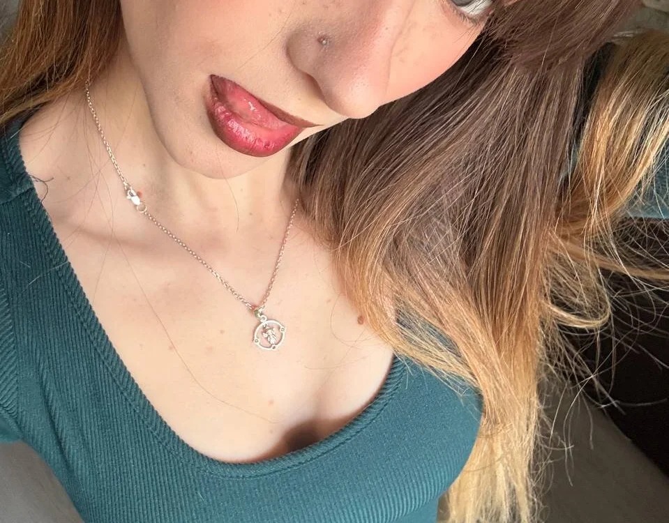 BeeutyLady53 Chatroom