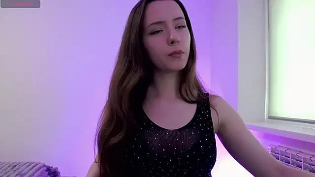 BellaVelure Chatroom