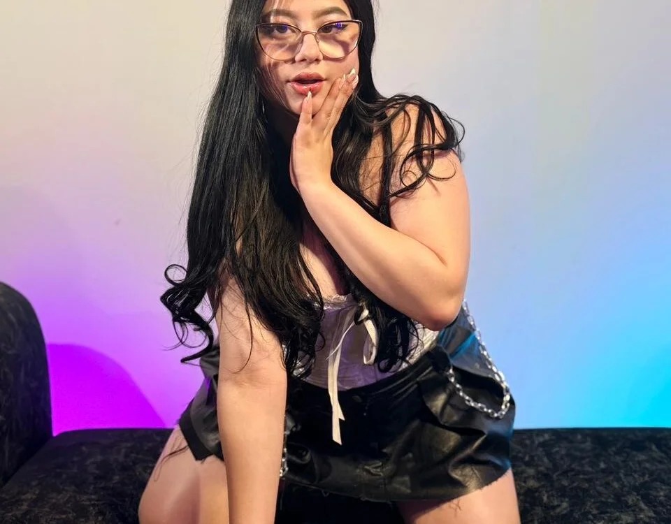 Bella_Cooper7 Chatroom