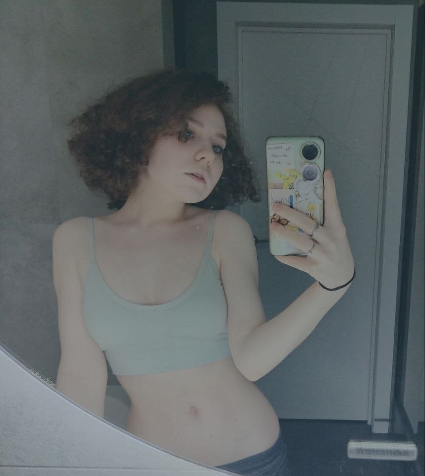 Bella_TheGodness Chatroom