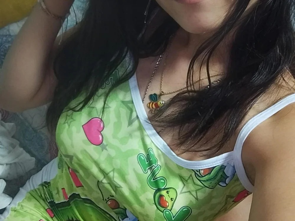 Bella__dim Chatroom