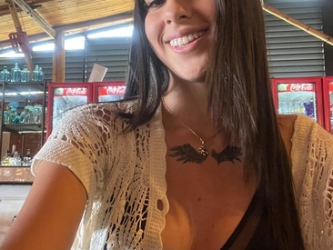bellaarossy