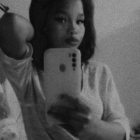 Bellahot_yu Chatroom