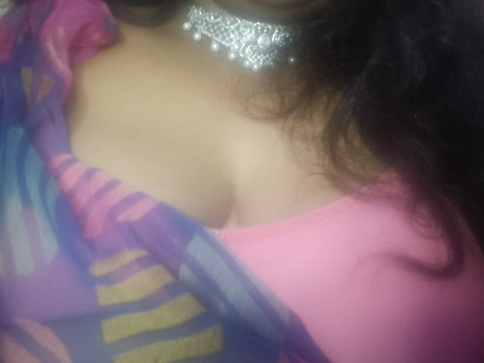 Bhoomi_kannada2 Webcam Profile Picture Bhoomi_kannada2 Chatroom