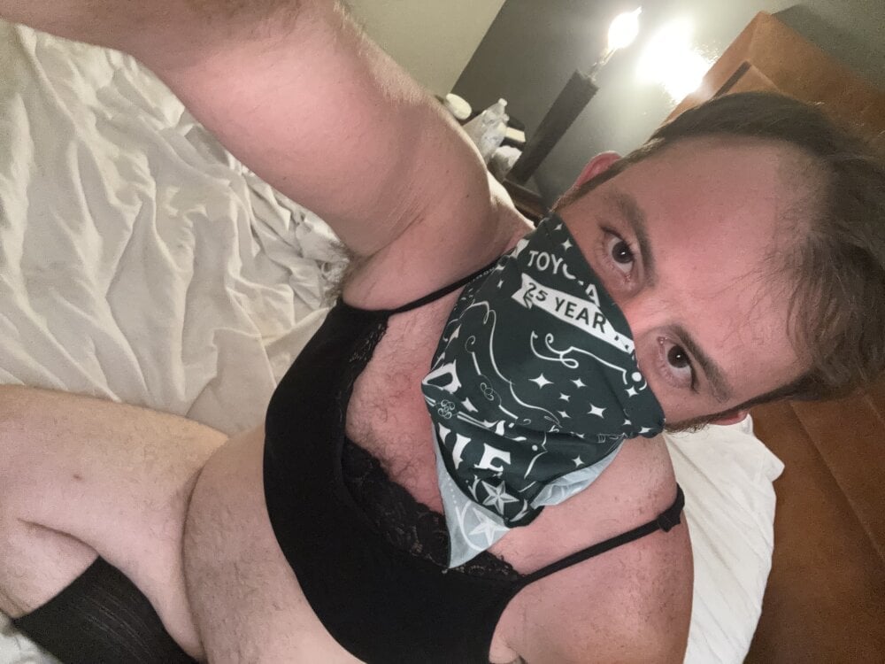 Bi-Chubby-Booty Chatroom