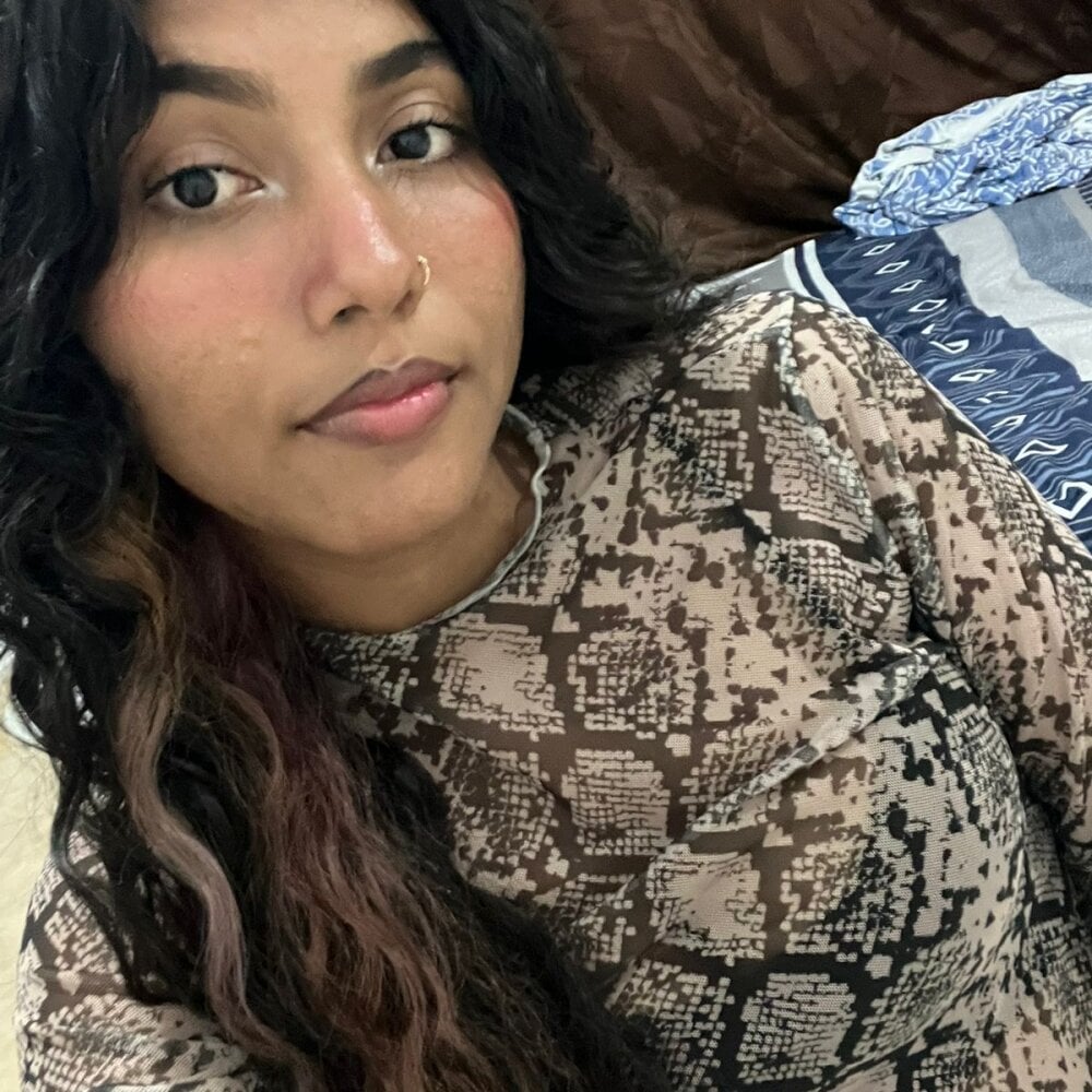 Bia_LuxBia_Lux Chatroom